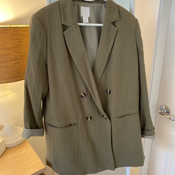 H&M Olive Green Blazer - Picture 2 of 6